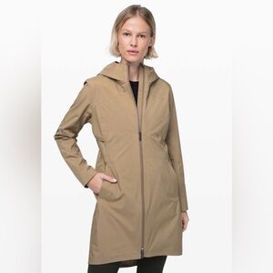 Lululemon Athletica Rebel Rain Jacket in Frontier Brown/Tan Size 6
